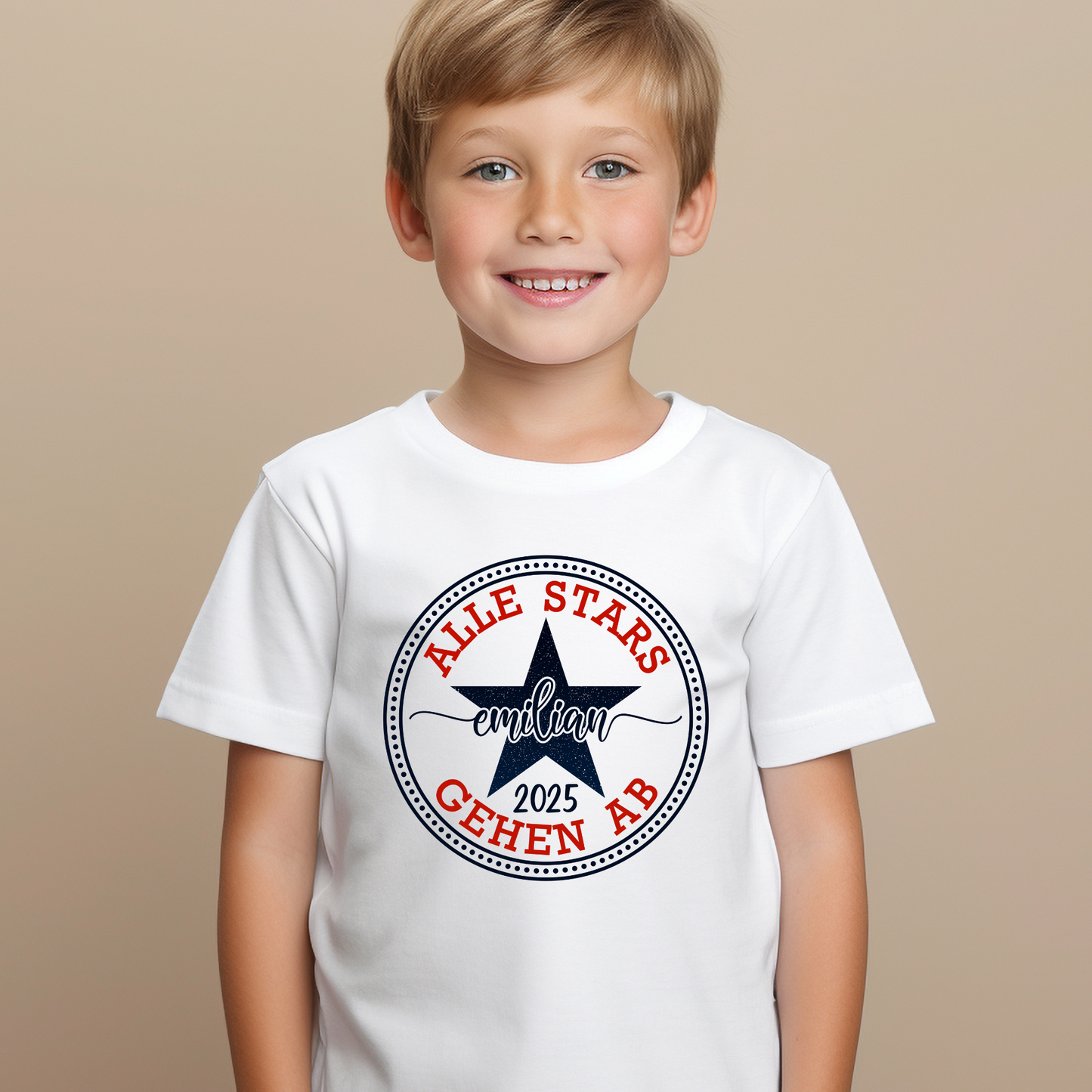 Schulkind Gruppenshirt | Schulabschluss Grundschule | Abschiedsgeschenk 4. Klasse Schüler | beidseitig bedruckt mit Namen und Schuljahr